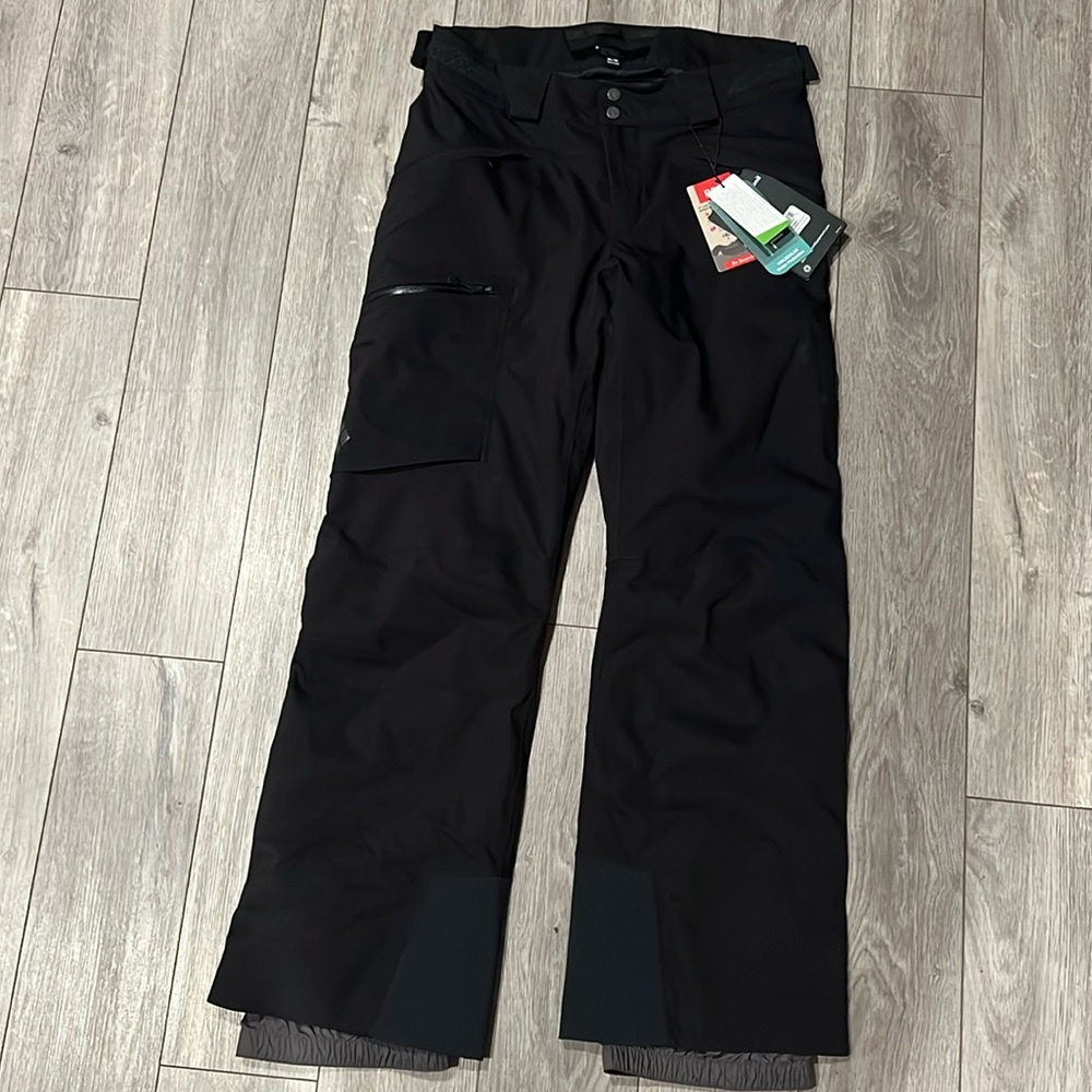 Black Diamond boundary line insulated snow pant